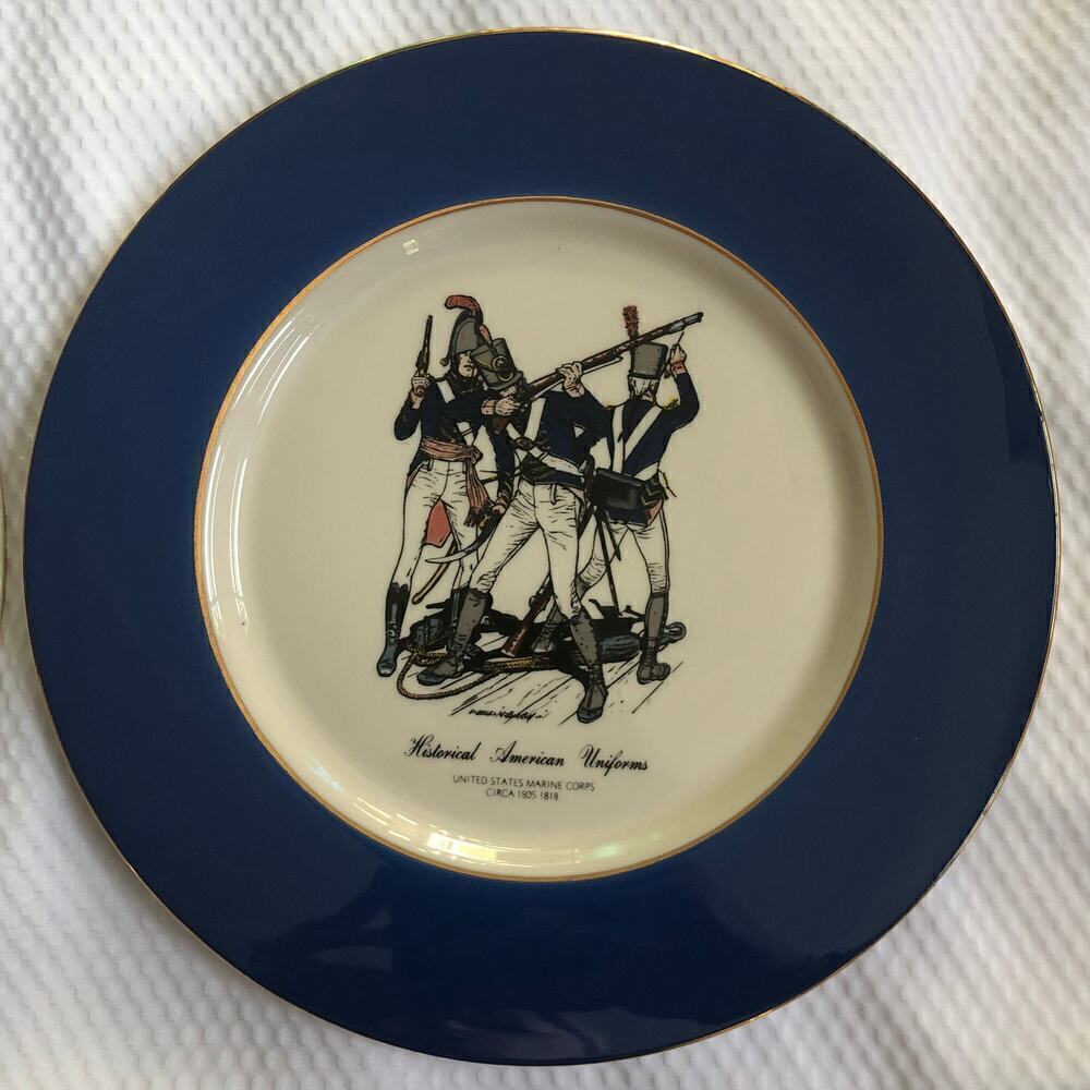 Vtg.US Ceramics Historical American Uniforms Set of 2 Collectors Plates 10.5" - Picture 6 of 9